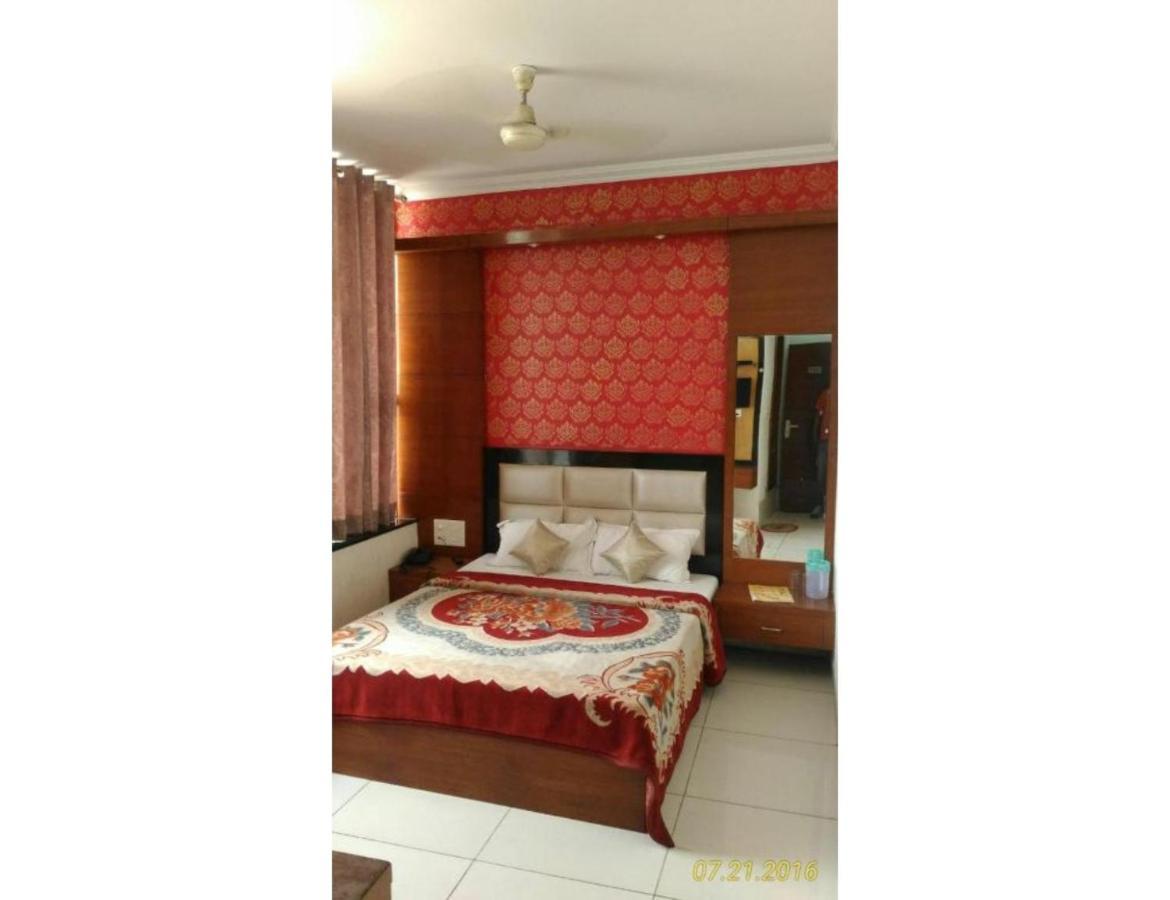 Hotel Kirandeep Agra Agra  Exterior photo