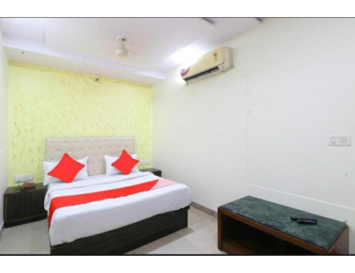Hotel Kirandeep Agra Agra  Exterior photo